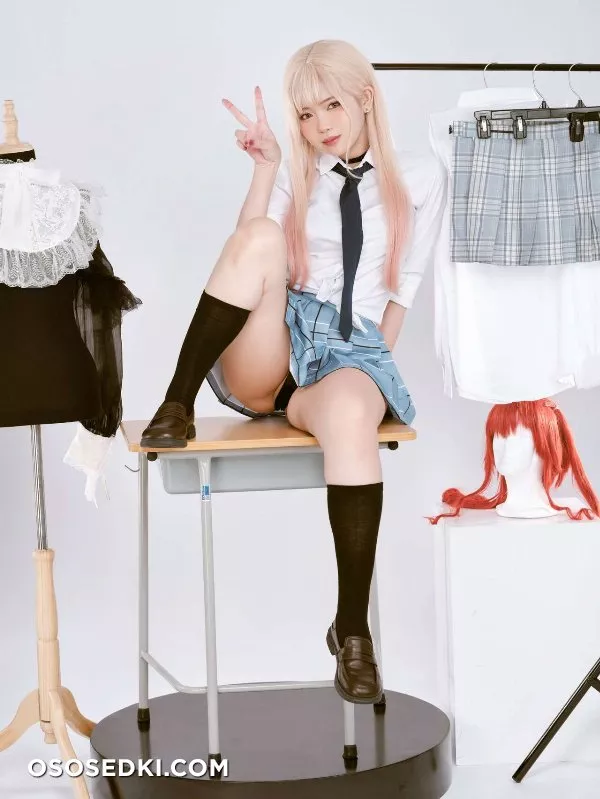 ZinieQ - Marin Kitagawa - 25