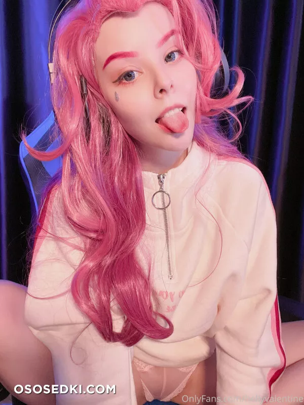 Helly Valentine - Seraphine - 11