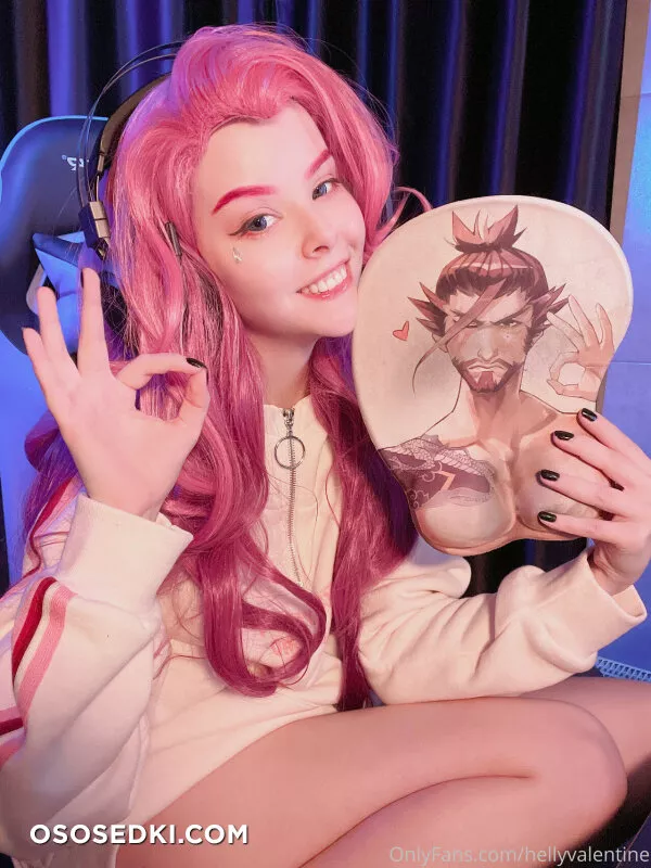 Helly Valentine - Seraphine - 15
