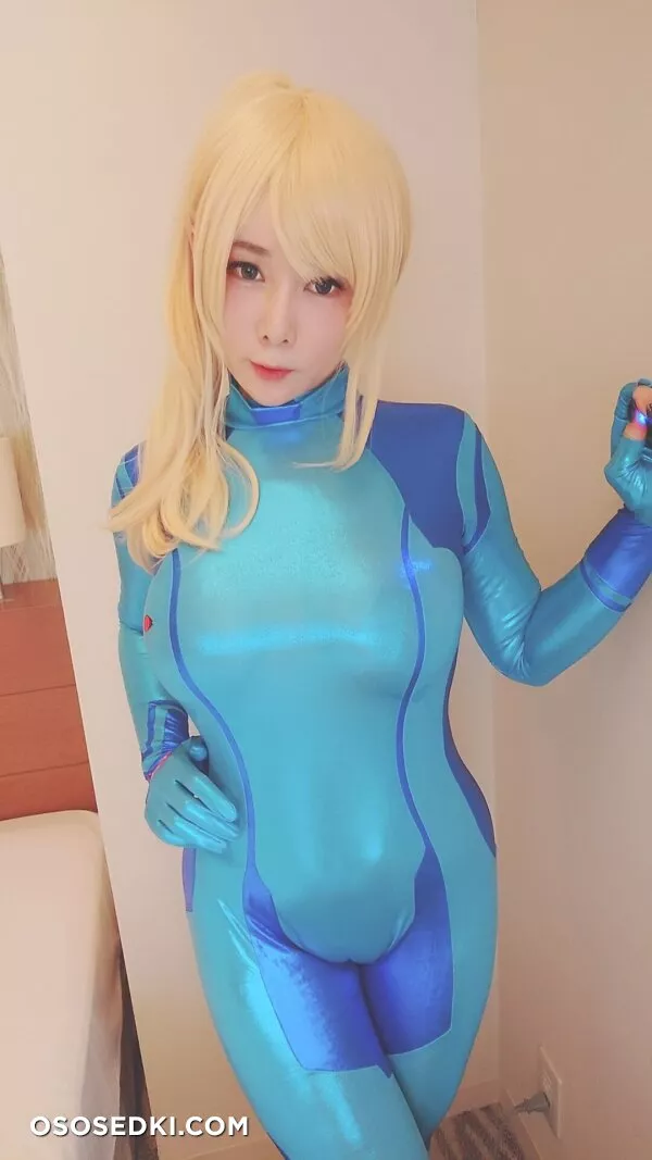 okada yui ピッタリゼロスーツでダダ漏れおな♡ - 3