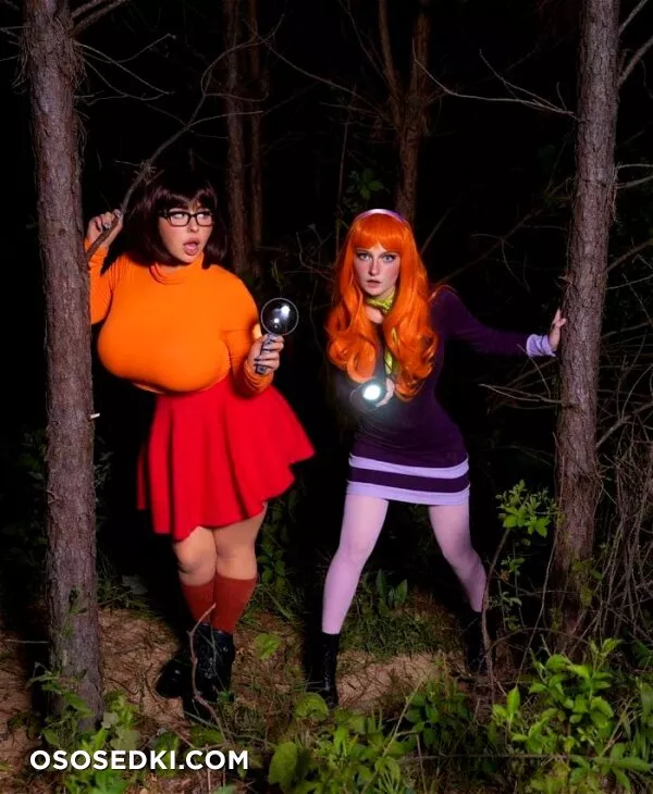 BishoujoMom Nude Velma Daphne Cosplay - 23