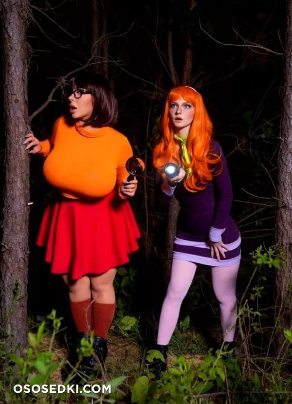 BishoujoMom Nude Velma Daphne Cosplay - 7