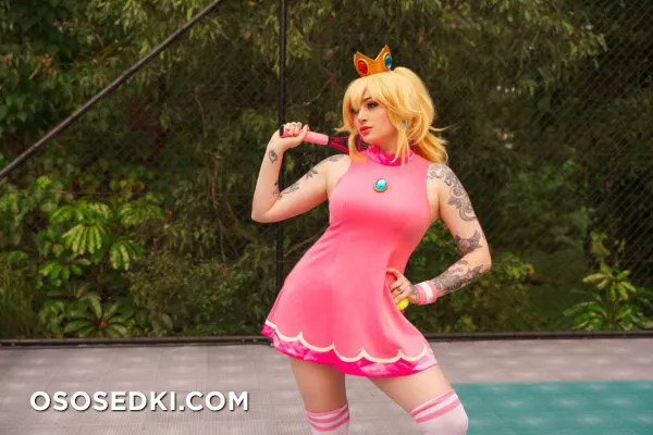 Kayla Erin - Princess Peach - Super Mario Brothers | Super Mario Bros. - 4