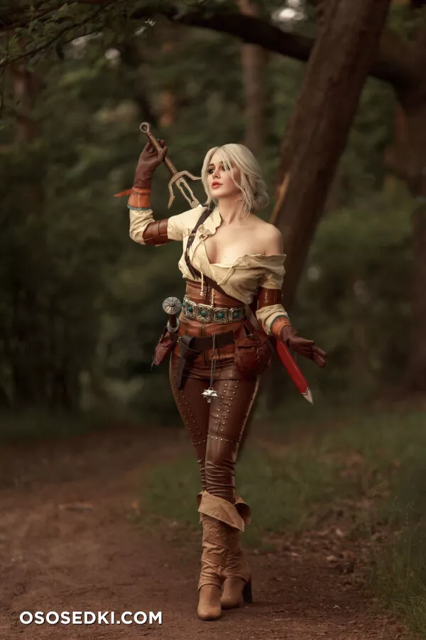 Toriealis - Ciri - The Witcher - 1