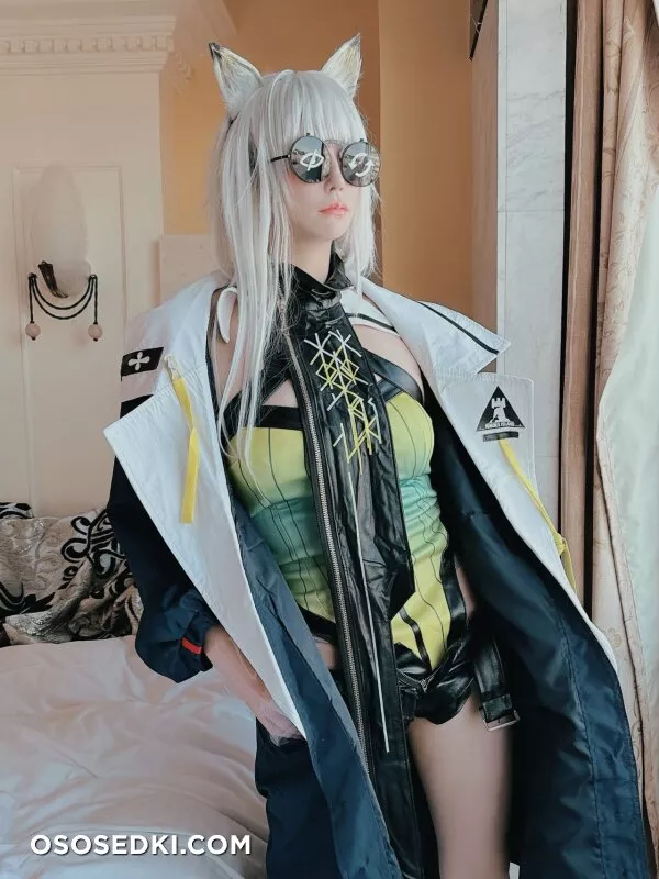 Ringo Mitsuki - Kaltsit - Arknights - 1