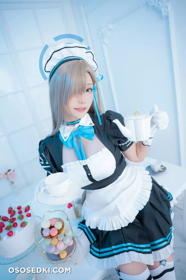 Ely Cosplay - Asuna Ichinose - Blue Archive - 18