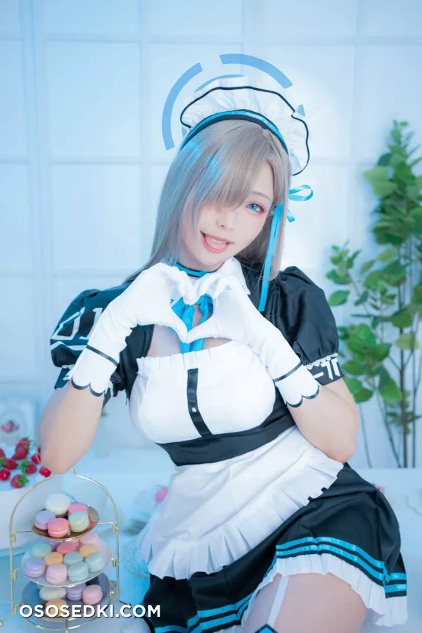 Ely Cosplay - Asuna Ichinose - Blue Archive - 21