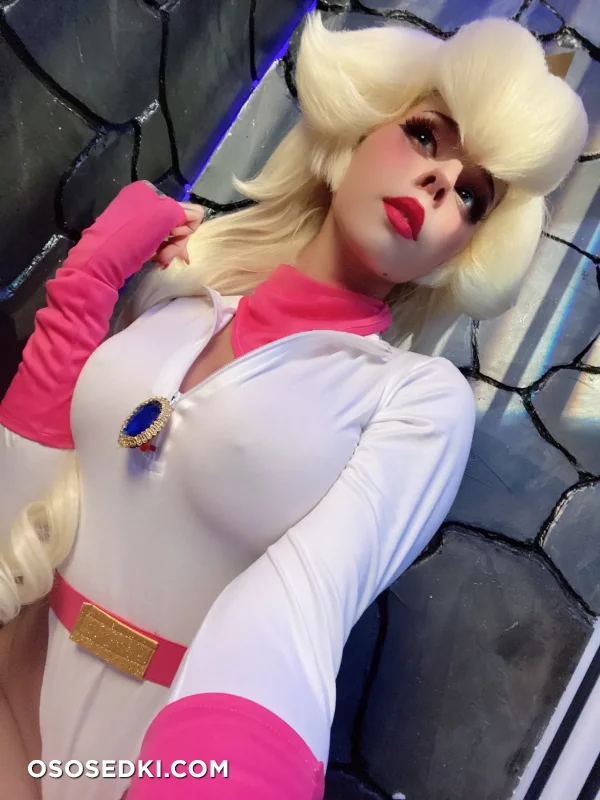 Yuzuki Miiu - Princess Bitch (Peach) - 50