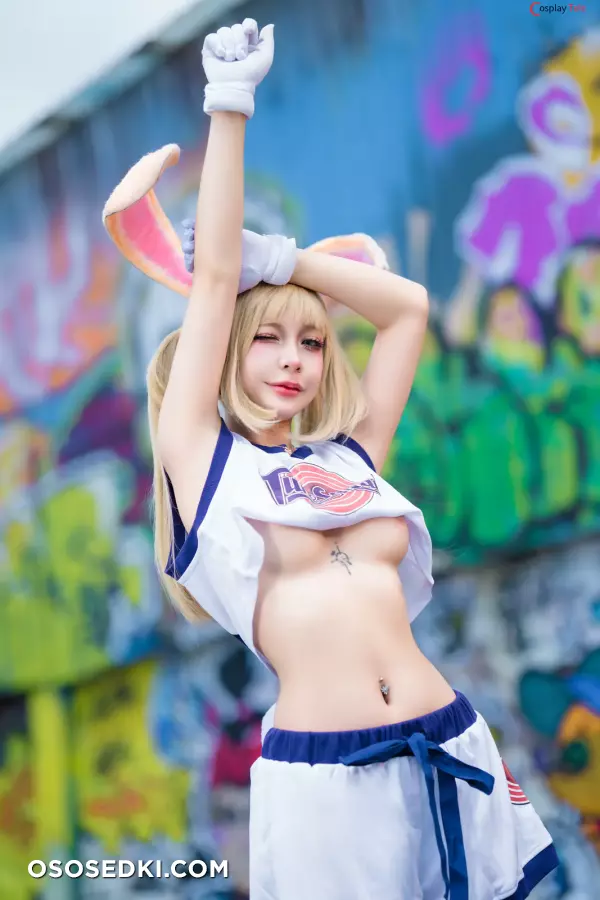 Umeko J - Lola Bunny - 14
