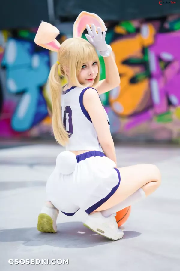 Umeko J - Lola Bunny - 6