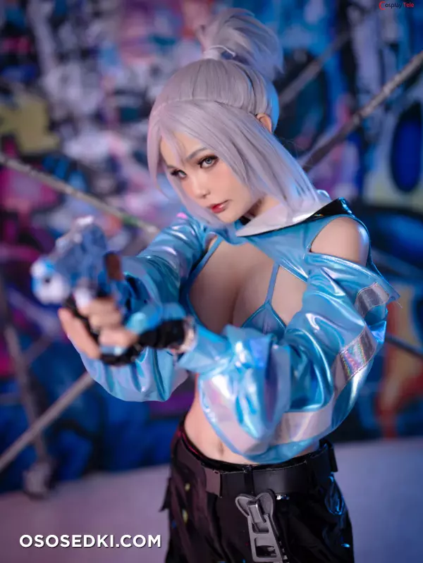 Joyce (Joyce Lin2x) cosplay Jett - Valorant - 6