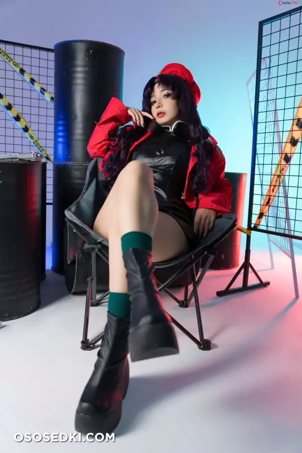 Umeko J cosplay Misato Katsuragi - Evangelion - 9