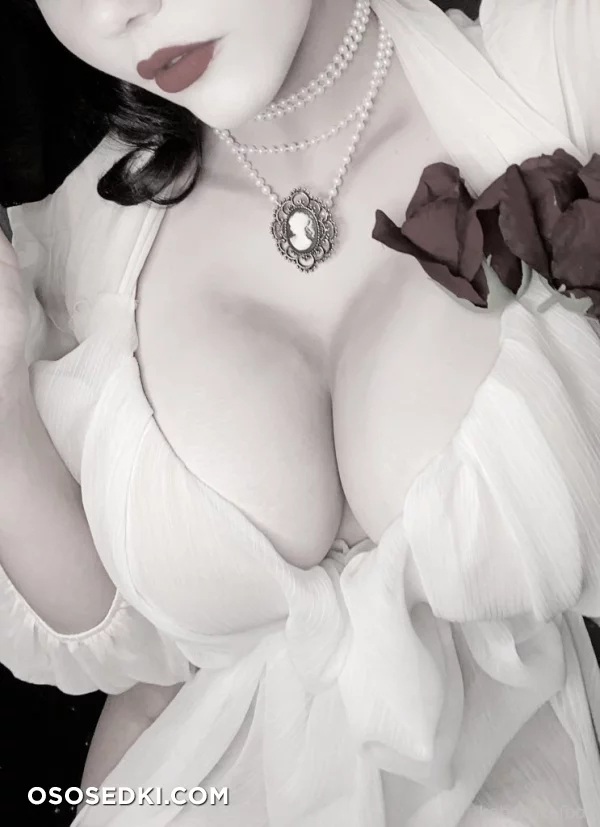 Kobaebeefboo - Alcina Dimitrescu - Resident Evil | Biohazard - 7