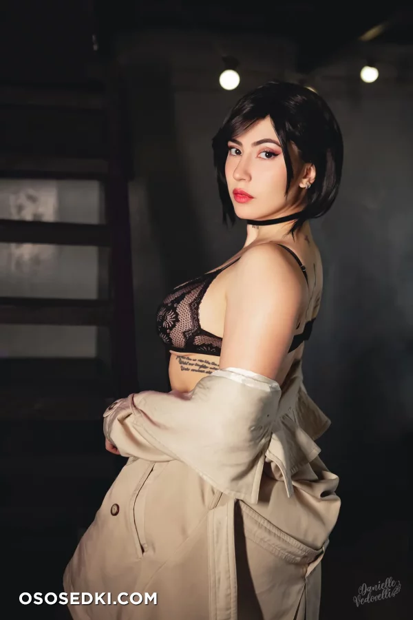 Danielle Vedovelli - Ada Wong - Resident Evil  Biohazard - 7