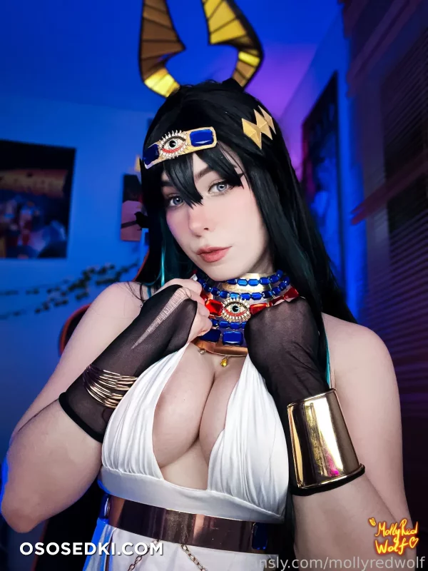 Molly Red Wolf - Anubis - 6