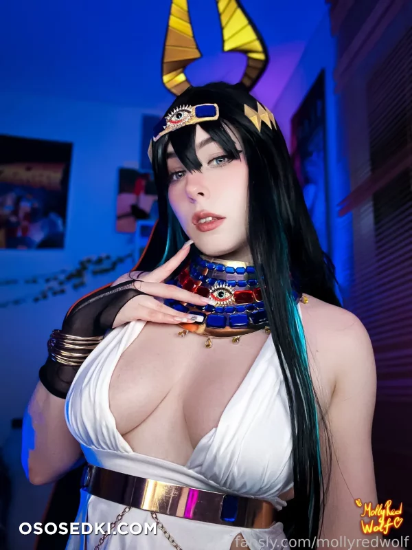 Molly Red Wolf - Anubis - 7