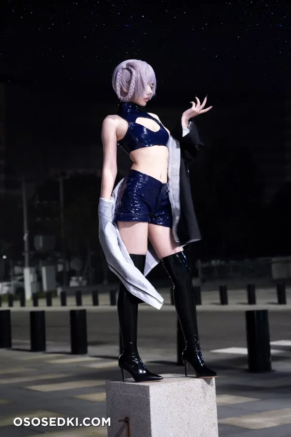 Jiaorouji Walkure - Nazuna Nanakusa - Yofukashi No Uta  Call Of The Night - 2