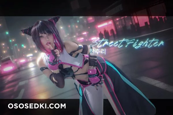 Titi Cosplay - Juri Han - Street Fighter - 90