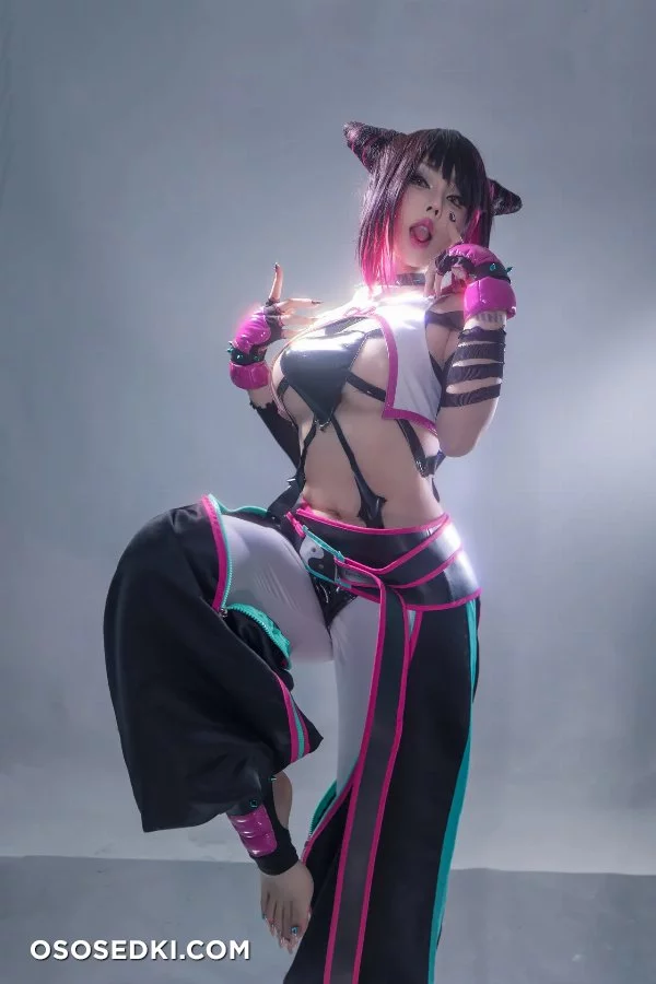 Titi Cosplay - Juri Han - Street Fighter - 98