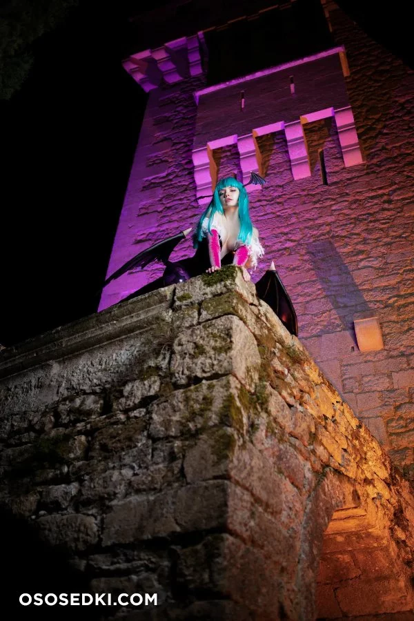 Carry Key - Morrigan Aensland - Darkstalkers  Vampire - 3