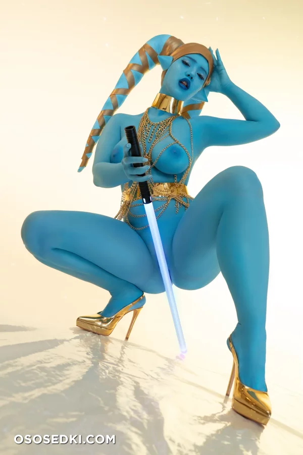 Lada Lyumos - Aayla Secura - Star Wars - 1