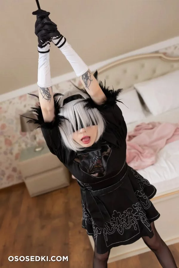 Karneli Bandi - 2b - Nier Automata - 6