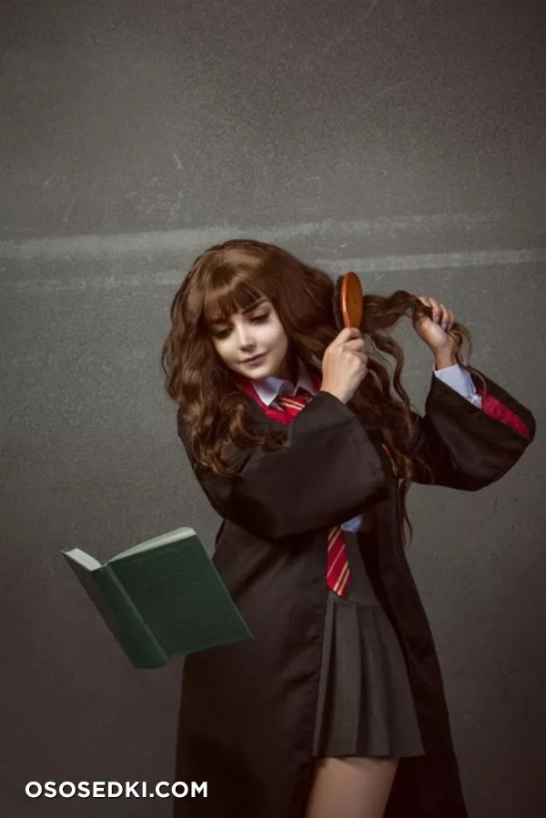Kalinka Fox - Hermione Granger - 7