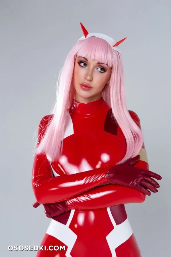 02- Darling In The FranXX - 1