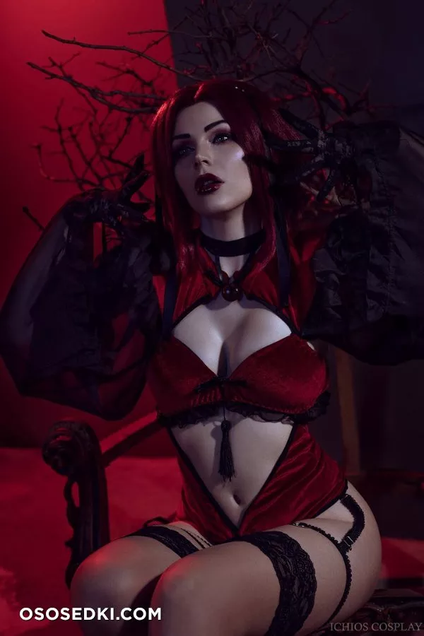 BloodRayne in qipao - 5