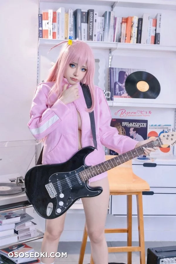 Byoru - Bocchi the rock - 13