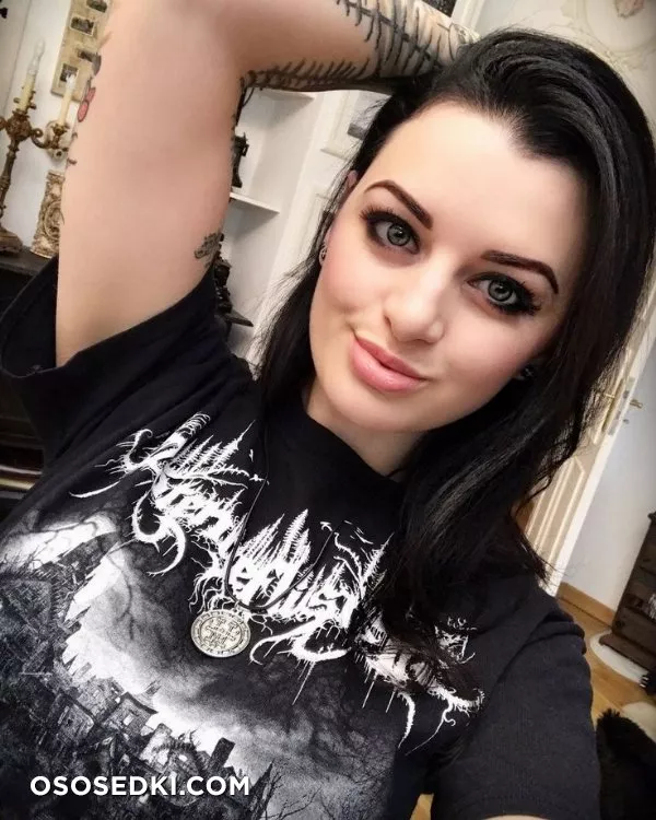 Alissa Noir - 26