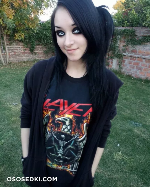 Camila Foxx - 18