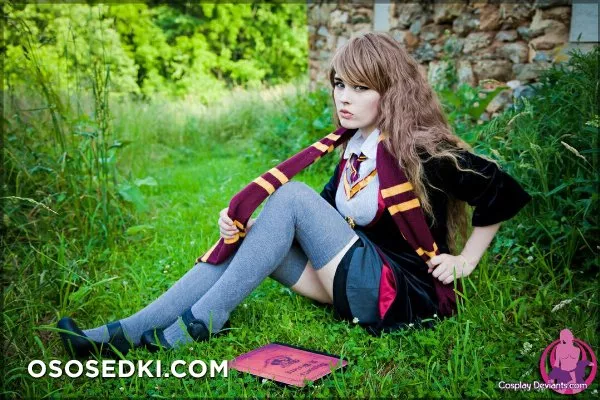 Hermione Granger (Harry Potter)  - 22