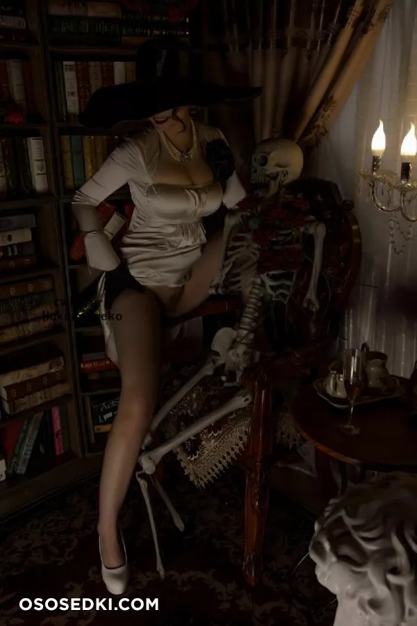 Lady Dimitrescu (Resident Evil) Hokunaimeko - 17