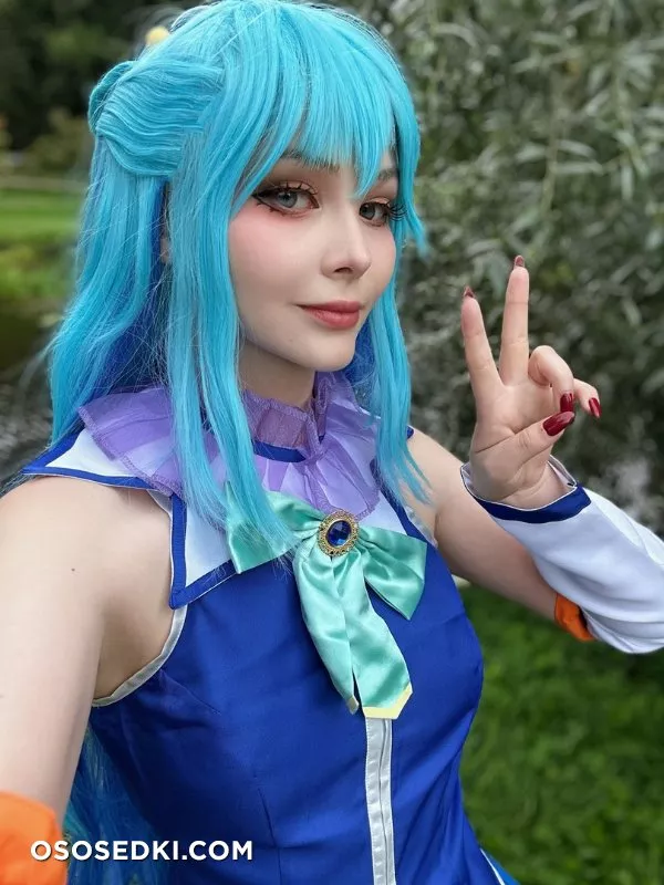 Aqua (KonoSuba) - Tsukides - 55