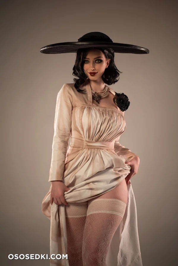 Lady Dimitrescu (Resident Evil) - Lаdу Меlаmоri - 23