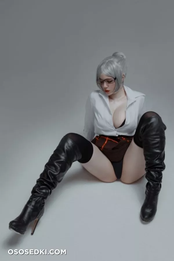 Alina Becker - Meiko Shiraki (Prison School) - 14