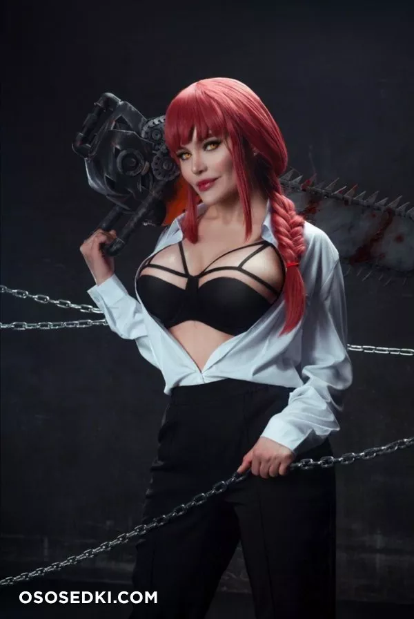 Makima (Chainsaw Man) - 2