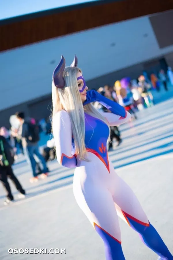 Katyuska Moonfox | Mount Lady - 17