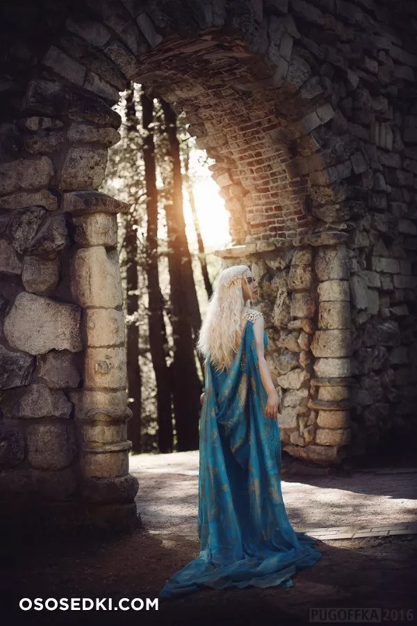 Milena Hime | Daenerys - 3