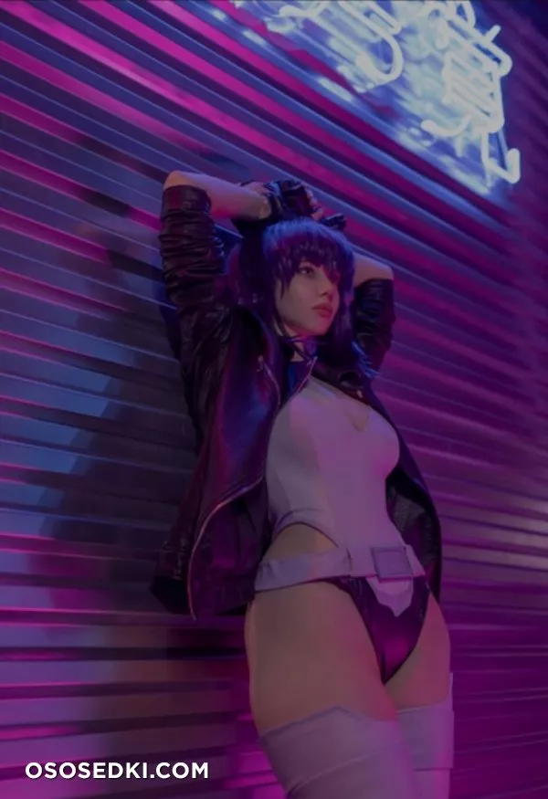 Alina Becker - Motoko Kusanagi - 18