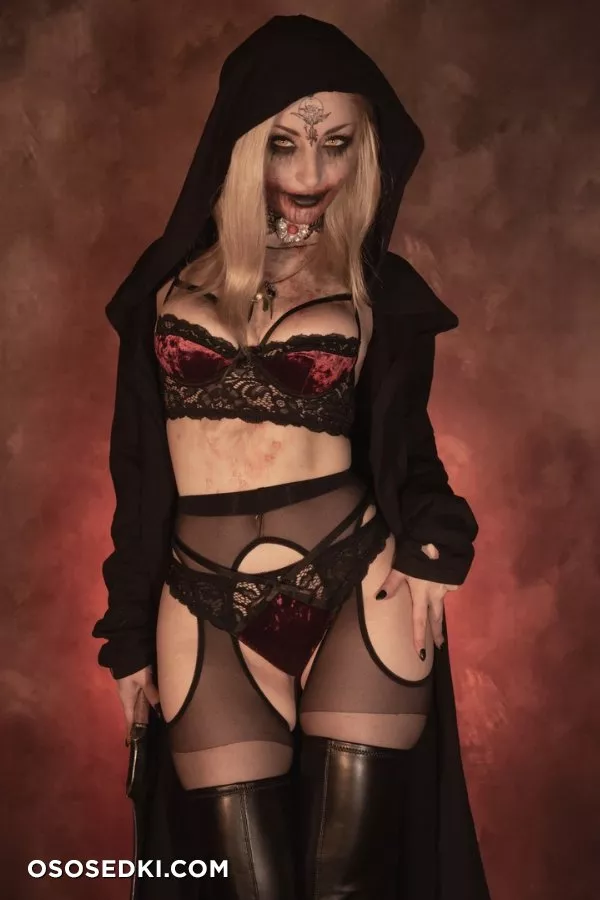 ShiroKitsune | Resident Evil | Bela Dimitrescu - 19
