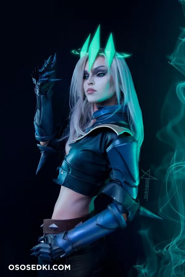 Andrasta - Viego (League of Legends)

 - 16