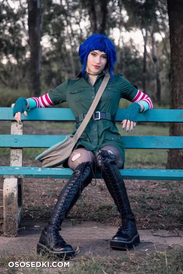 Nichameleon | Ramona Flowers - 23