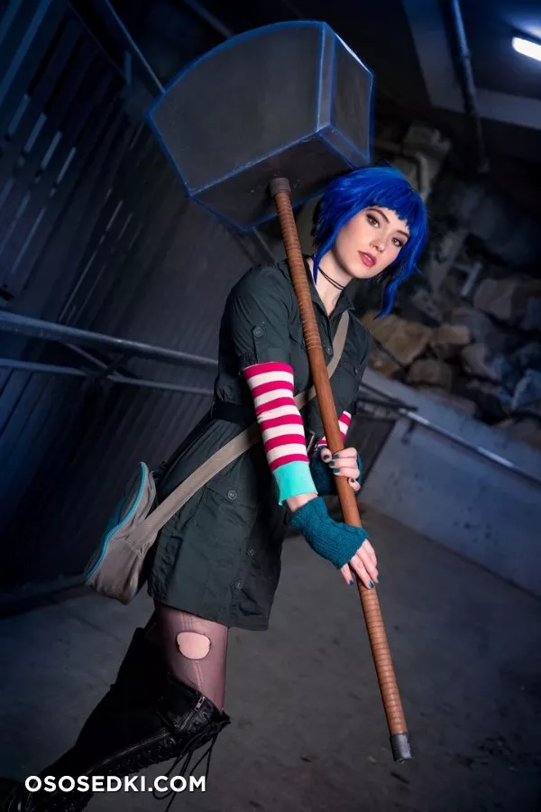 Nichameleon | Ramona Flowers - 48