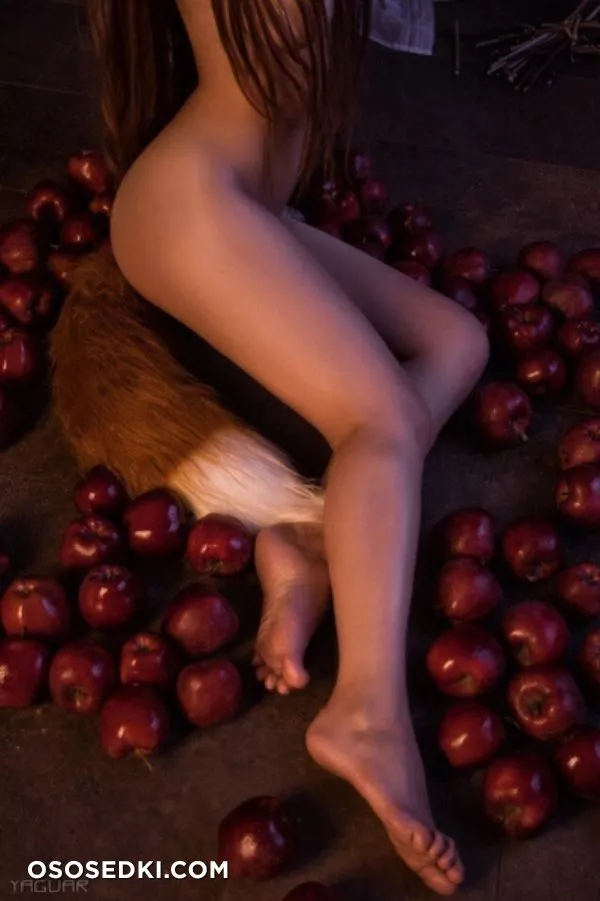 Kalinka Fox | Holo - 11