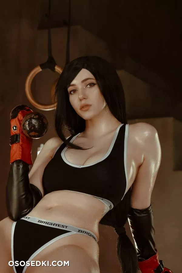 Alina Becker - Tifa Nurse - 155