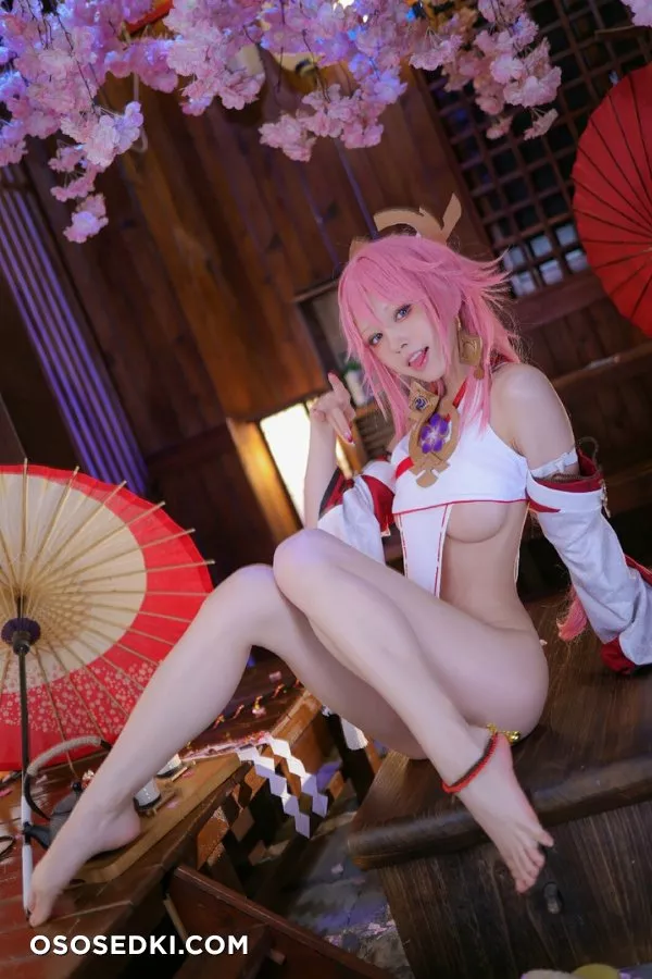 Aqua | Yae Miko - 30