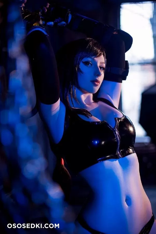 Lady Melamori - 709