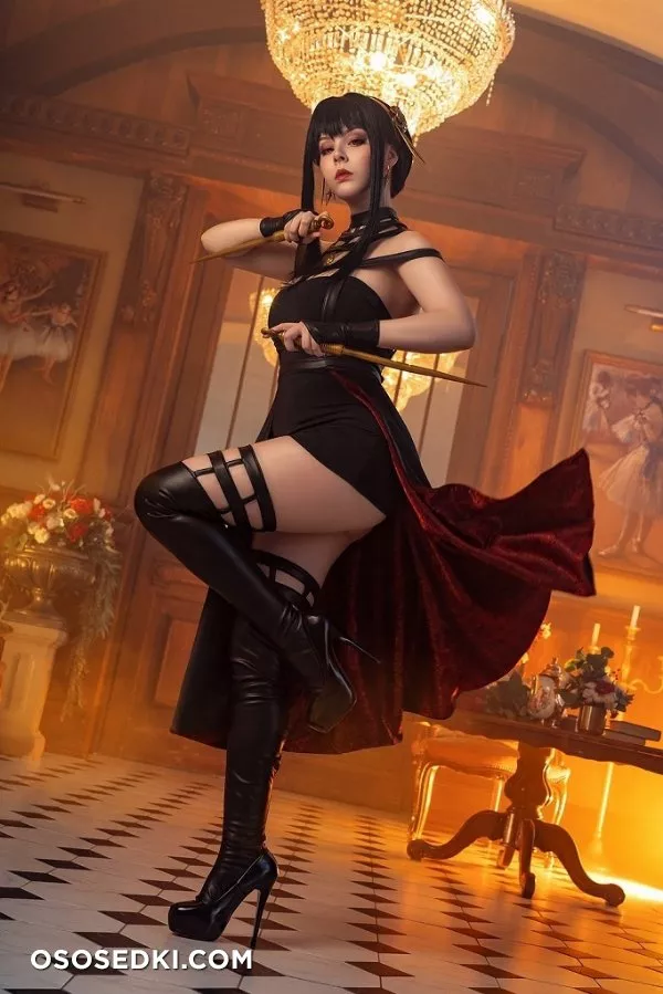 Helly von Valentine - 329
